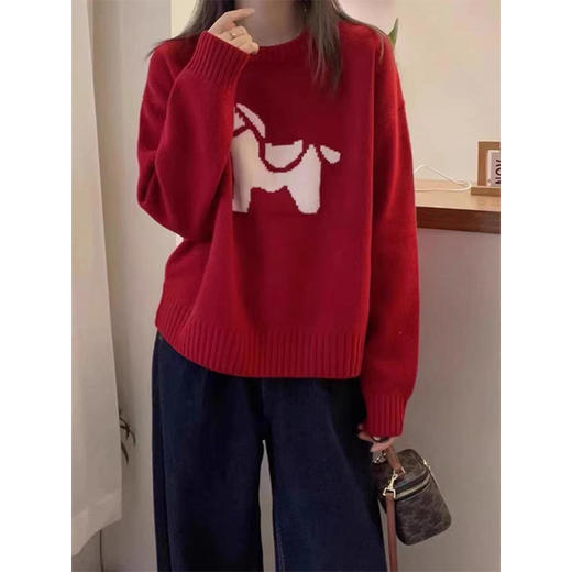 【YW】无忧购【鸿运当“红”】2026新年本命年红色小马针织衫上衣女91446（截单后3-5天发货） 商品图6