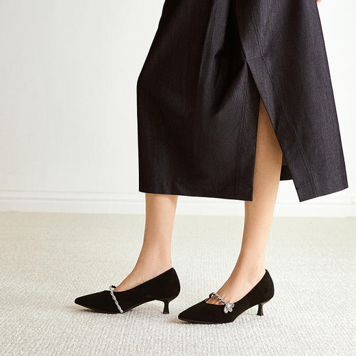 千百度钻带羊皮细高跟鞋女2026春季新款尖头玛丽珍通勤浅口单鞋A26125030 商品图4