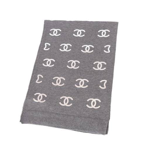 香奈儿字母灰保暖围巾 商品图2