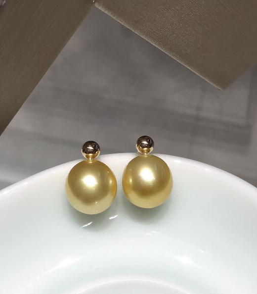 【私席真珠·新年盛宴】18k金镶南洋金珍珠耳针 9-10mm 椭圆 商品图1