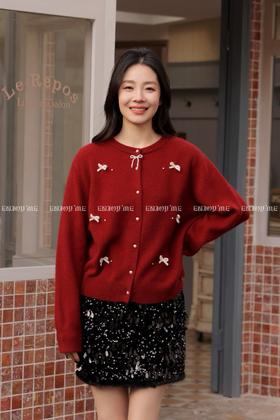 【门店同款】ENJOY冬季“暖冬软糖”蝴蝶结珍珠扣针织上衣 169193451