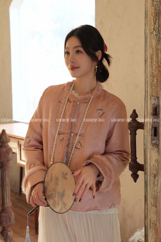【门店同款】ENJOY冬季“烟火漫春”花枝蝶憩中式羽绒外套 169094049 商品图7