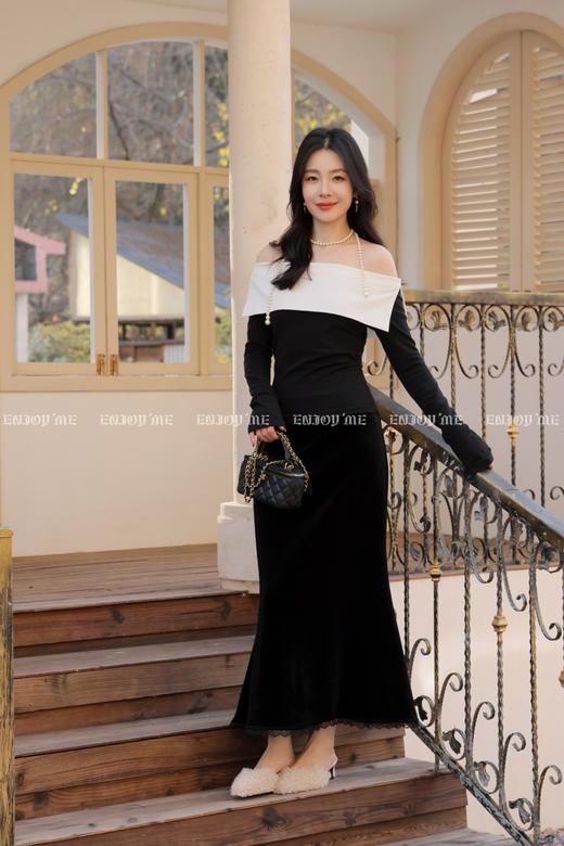 【门店同款】ENJOY冬季“烟火漫春”丝绒细花边半裙 168897739 商品图3