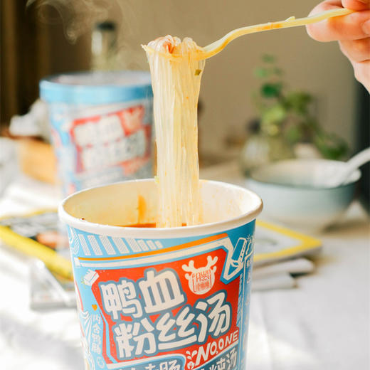 鸭血粉丝汤速食冲泡方便速食桶装零食小吃 商品图0