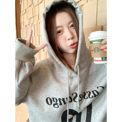 <曾小咸推荐>2.24现货秒杀 ！微信超特价！韩系字母连帽加绒卫衣 日常219.99 立减130 秒杀89.99！！ 商品图1