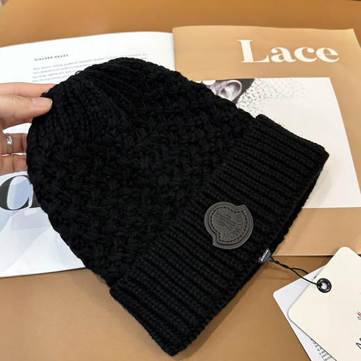 秋冬特惠💰160 高版本蒙口帽子 非常柔软亲肤，弹性很好 有质感又非常百搭的款式~保暖的 羊绒毛线帽，均码有弹性~男女通用，任何头围都可以佩戴.质量超好真心推荐 商品图6