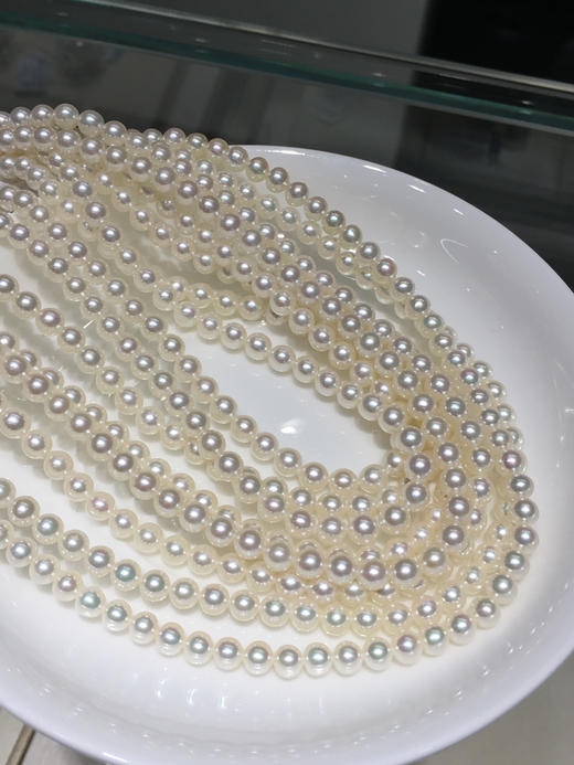 【私席真珠·新年盛宴】极光小灯泡5-5.5mmAkoya珍珠项链 ，近圆，有小小酒窝，珠光亮，链长约43cm，配18k金延长扣（带真科研Rose大证书） 商品图3