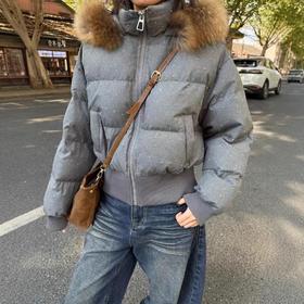 丁摩秋冬新款连帽貉子毛领羽绒服女短款90白鸭绒小个子烫钻外套潮ALWNT