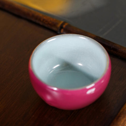 问鼎官窑南官大战鼓杯（胭脂红） 商品图2