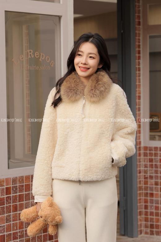 【门店同款】ENJOY冬季“暖冬软糖”拉链款毛外套 169148887 商品图10