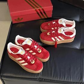 马年限定款！厚底板鞋红色德训鞋，原版一致！新年就是要来双红红火火的本命鞋