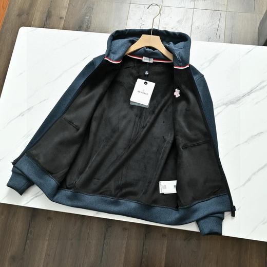 高品质刺绣好货 蒙口2026春季新款三色连帽加绒加厚夹克拉链外套！ 商品图5