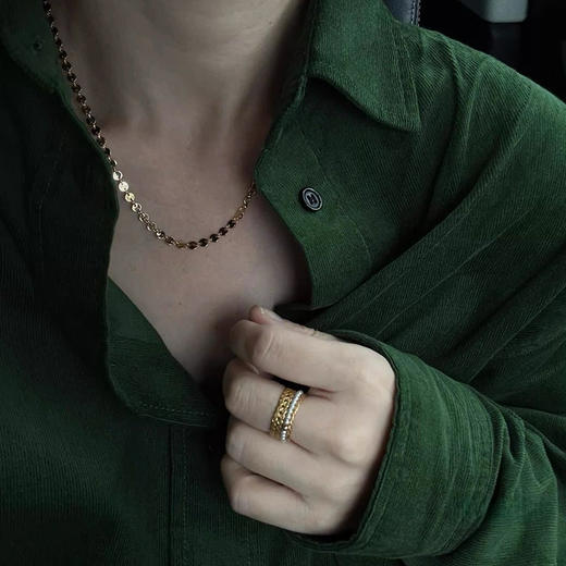 【99特惠】苔藓绿灯芯绒全棉衬衫 ，全棉灯芯绒，手感柔和厚实。显白、高级、百搭，2个尺码，80-140斤都能穿【3-7天发货，周末顺延】 商品图5