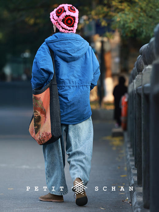 PETIT SCHAN小闪 CLO#1014 Big Blue 大蓝 棉连帽抽绳收腰填充绵羊毛棉服外套 商品图3