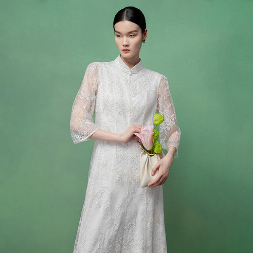 【林栖设计小店】金线蕾丝|绣花肌理感国风2026早春新款修身连衣裙1961134 商品图2