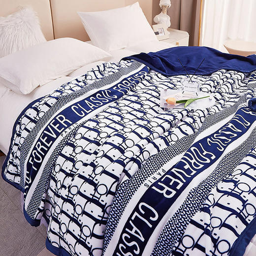 加厚牛奶绒云毯 商品图9