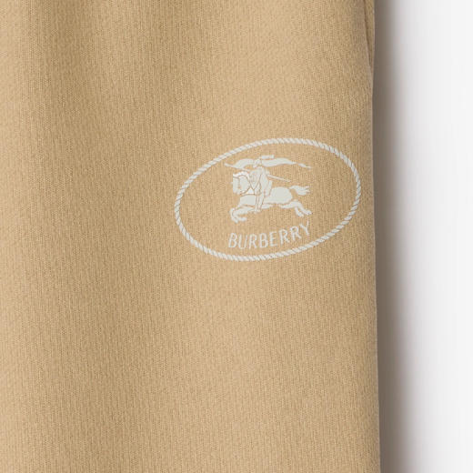 BURBERRY 巴宝莉 男士马术骑士徽章印花棉质运动裤 卡其色 8110588 B8626 商品图1
