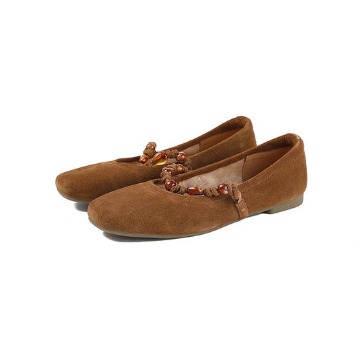 【上新】伊伴2026春季波嬉风串珠玛丽珍牛绒平底单鞋B26129701 商品图5