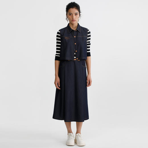 西贝伦连衣裙S29A6500 商品图0