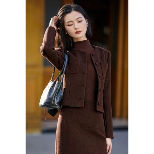 醋酸羊毛小香风外套 锁温保暖 久穿不变形 米思阳2026春季新款知性优雅OL圆领单排扣女5693 商品图1