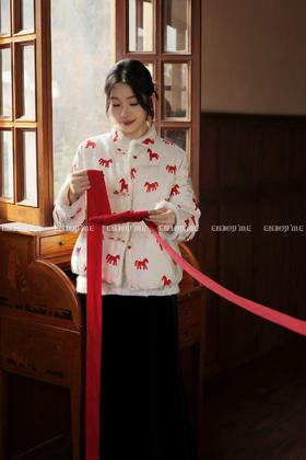 【门店同款】ENJOY冬季“烟火漫春”红色小马羽绒外套 168897448