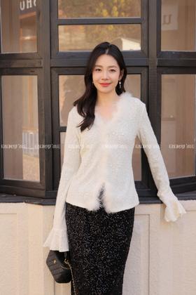 【门店同款】ENJOY冬季“相聚时刻”门襟毛毛精致上衣 168897405