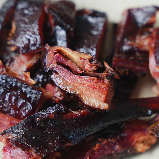 【鹅滋道丨酱鹅/板鹅】肉质瘦而醇香，紧实而细腻，咸淡适中，香气四溢，肥而不腻。 商品图3