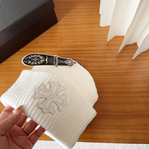 秋冬特惠💰150 克罗心秋冬款羊毛针织毛线帽 商品图2