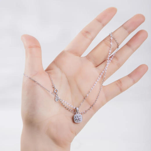 胖*来爆款 AOFI 一克拉莫桑钻 小方糖 戒指/项链（3-5天发货） 商品图5