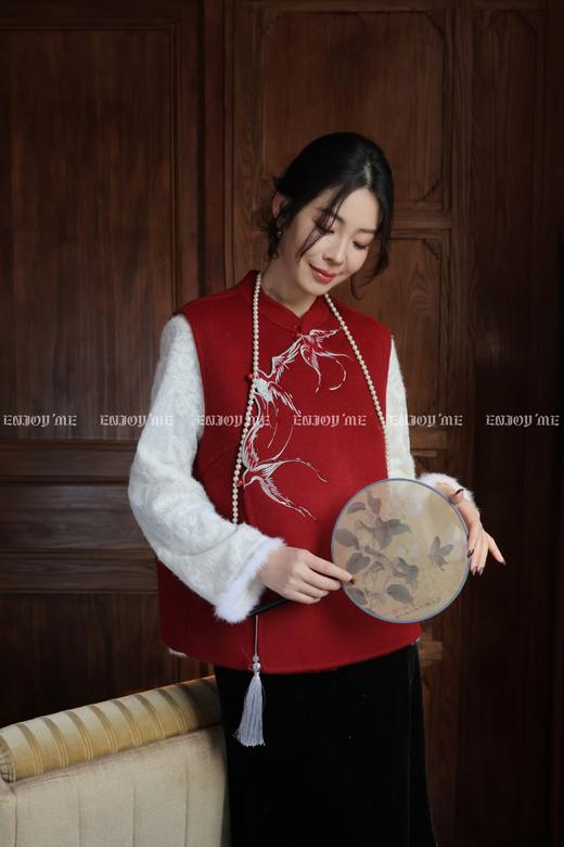 【门店同款】ENJOY冬季“烟火漫春”雁南飞刺绣马夹 168897798 商品图3