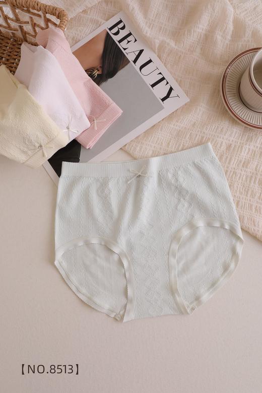 女士裸氨无缝高弹力舒适内裤8513 商品图1
