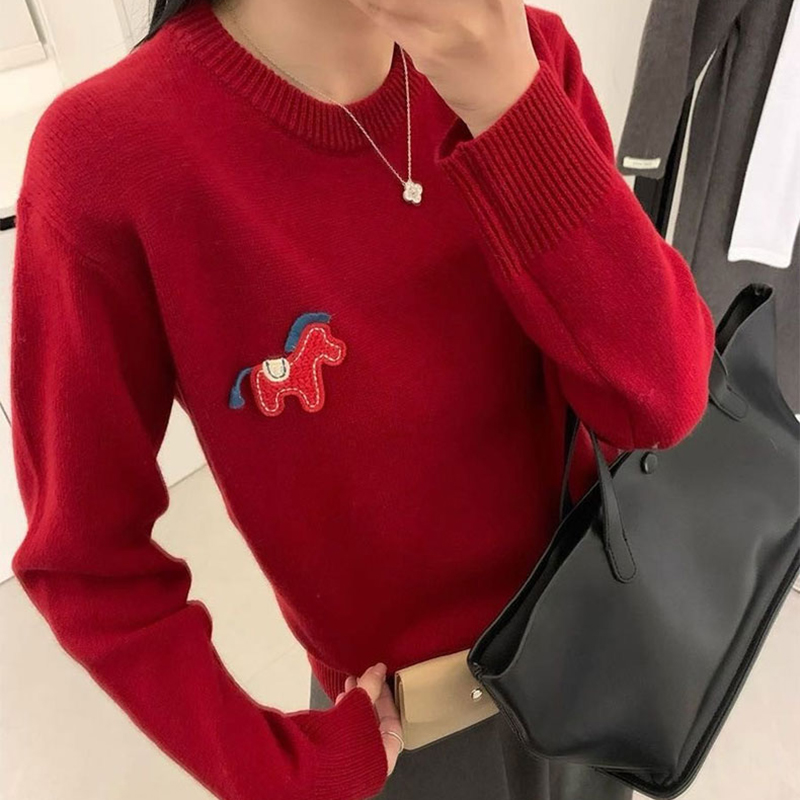 新年本命年【小马布贴羊毛衫】开团啦！经典圆领版型，不挑身材不挑肩，小个子/微胖姐妹都能穿！