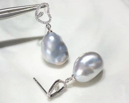 【私席真珠·新年盛宴】18K金镶钻KESHI珍珠耳针，10-11mm珠 商品图1