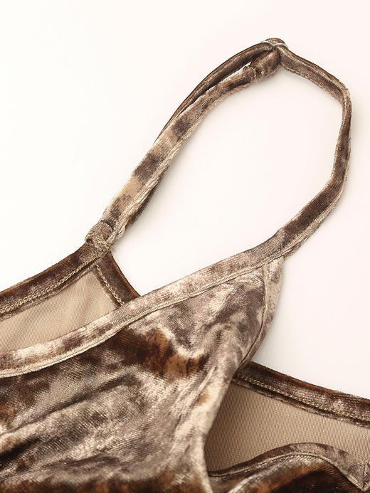 深棕系秋冬叠穿两件套 半高领修身打底衫 + 复古晕染丝绒吊带长裙 气质通勤约会显瘦套装 商品图3