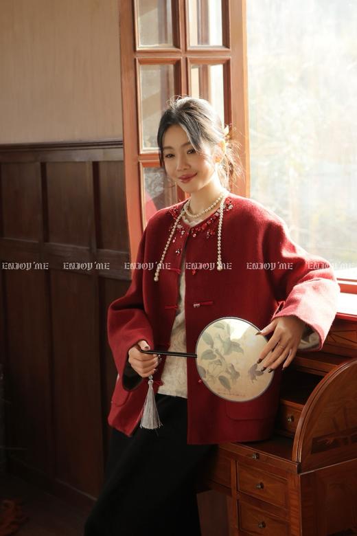 【门店同款】ENJOY冬季“烟火漫春”领口钉珠精致大衣 168897827 商品图2