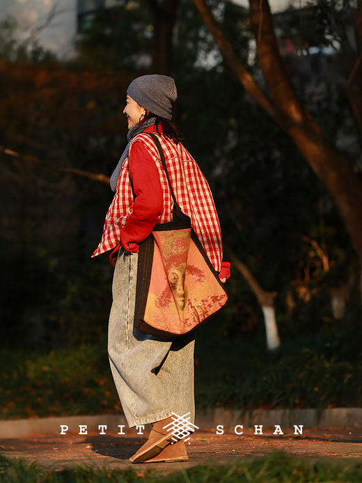 PETIT SCHAN小闪 CLO#1015 Red Flower Window 红花窗 棉羊毛3M黑科技高效暖绒双面穿小棉服 商品图2