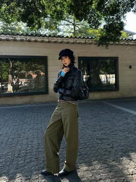 难以拒绝的松弛酷系穿搭🖤