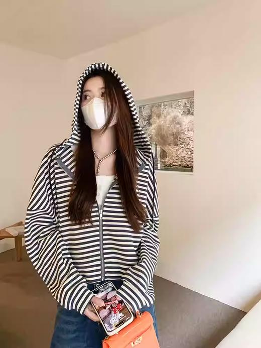 <曾小咸推荐> 韩系条纹卫衣外套 商品图6