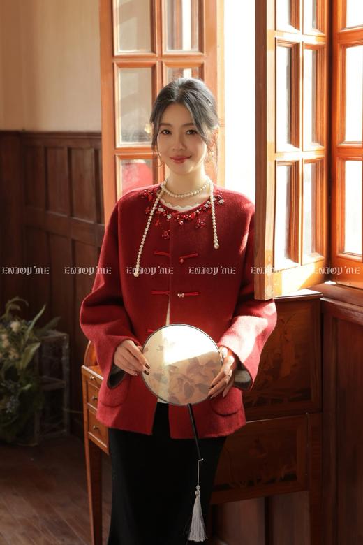 【门店同款】ENJOY冬季“烟火漫春”领口钉珠精致大衣 168897827 商品图1