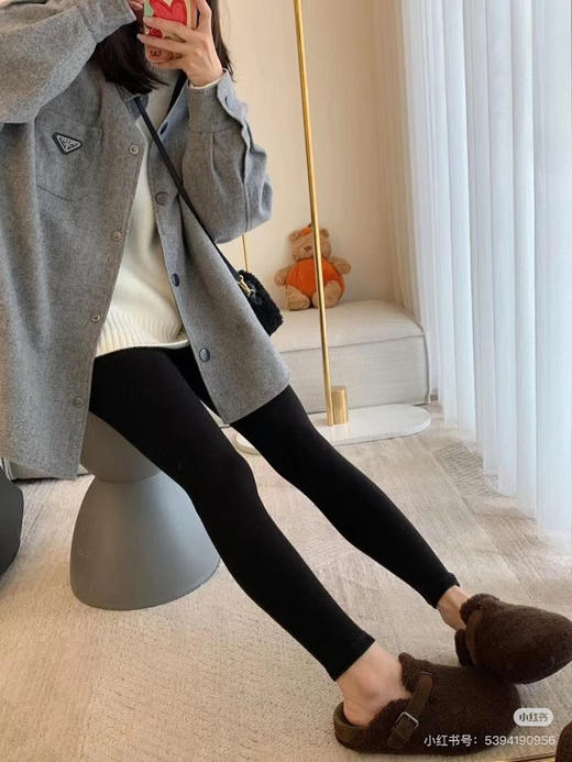 【秒杀价已调 直接拍】深冬穿它 保暖 舒适 2025年新款 THE ROW 原单 打底裤 毛绒比24年要 长一丢丢 人手必入2条 The Row 超弹 澳绒 常规厚度 恒温打底裤 可儿又留新色啦 商品图0