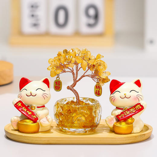 【黄水晶发财树招财猫摆件】客厅电视柜摆件 卡通可爱招财猫办公室桌面装饰品  商品图1