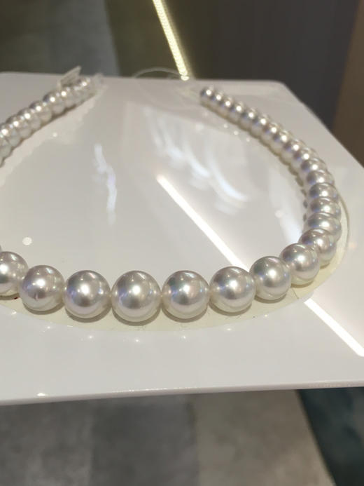 【私席真珠·新年盛宴】极光澳白珍珠项链 ，近圆，有小酒窝，珠光亮，链长约43cm 商品图3