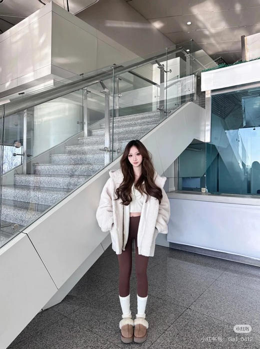 【秒杀价已调 直接拍】深冬穿它 保暖 舒适 2025年新款 THE ROW 原单 打底裤 毛绒比24年要 长一丢丢 人手必入2条 The Row 超弹 澳绒 常规厚度 恒温打底裤 可儿又留新色啦 商品图4