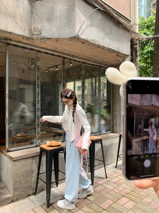 <曾小咸推荐>现货秒杀 ！微信超特价！ 2色腰头撞色束脚休闲裤 日常169.99 立减90 秒杀79.99！！ 商品图5