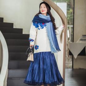 【林栖设计小店】（现货）【手工绣花】山茶知雾系列牦牛绒毛织上衣提花2025秋冬新款套头毛衣女1953022