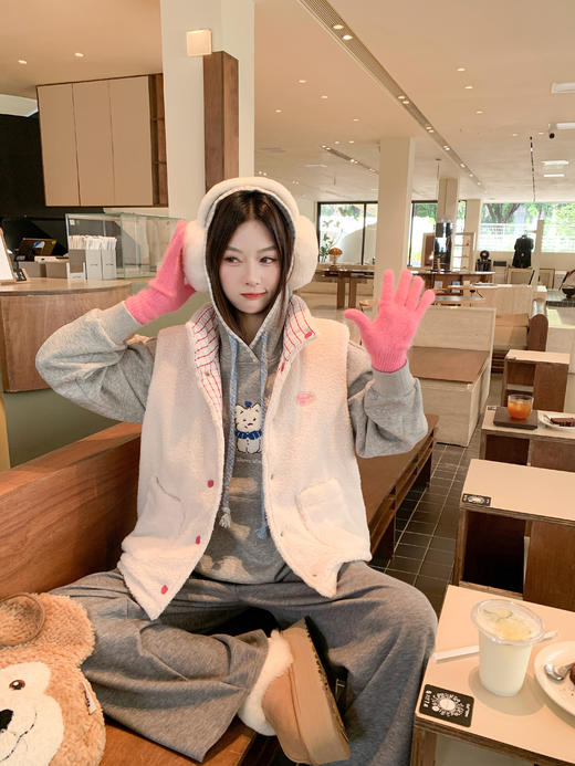 <曾小咸推荐>现货秒杀 ！微信超特价！复古双面穿格子马甲 日常259.99 立减140 秒杀119.99！刺绣卫衣 秒杀99.99！！ 商品图14