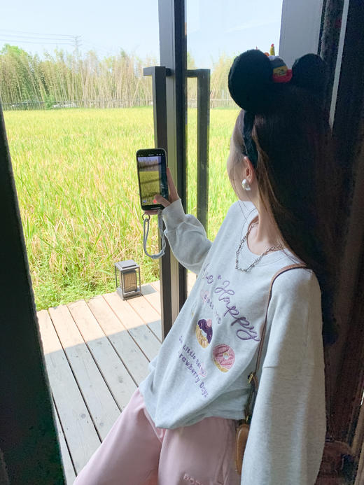 <曾小咸推荐>现货秒杀 ！微信超特价！韩系绣花字母卫衣  日常169.99 立减80 秒杀89.99！！ 商品图8