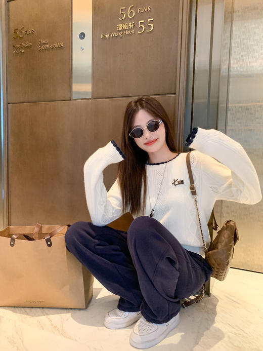 <曾小咸推荐>现货秒杀 ！微信超特价！韩系撞色边针织衫 日常189.99 立减100 秒杀89.99！！ 商品图8