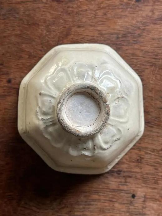 磁州窑白釉印花莲瓣纹八方杯，顺丰包邮 商品图7