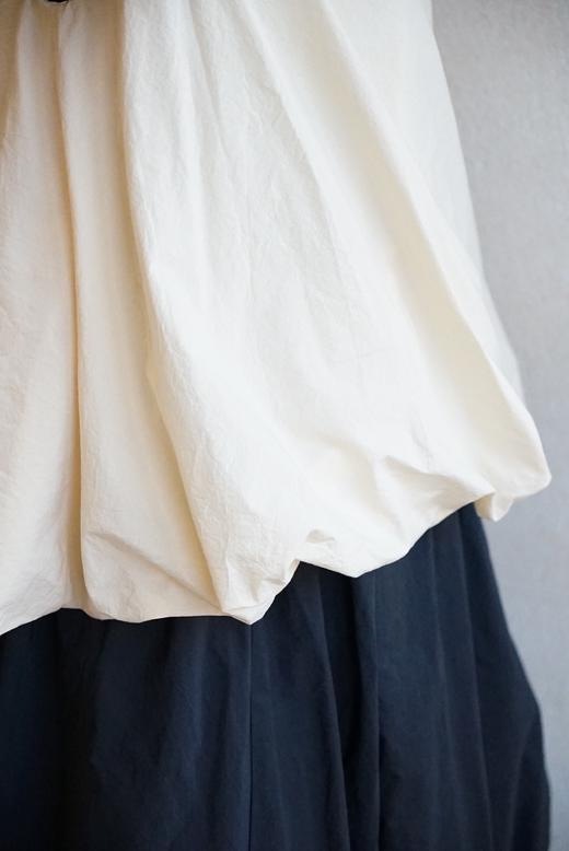 apuntob 米白背心上衣 商品图2